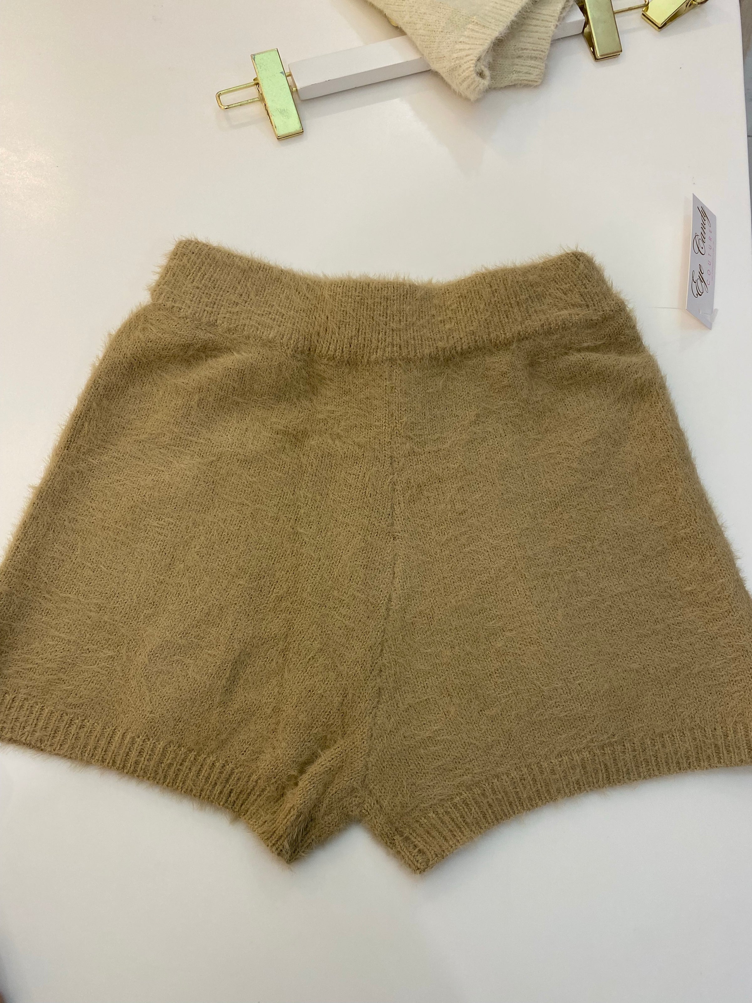 Fuzzy Caramel Short